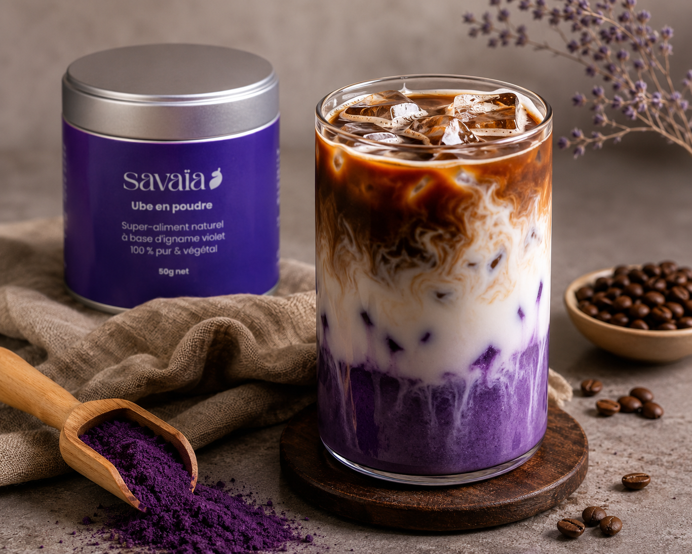 Iced ube coffee latte, café glacé violet Savaïa
