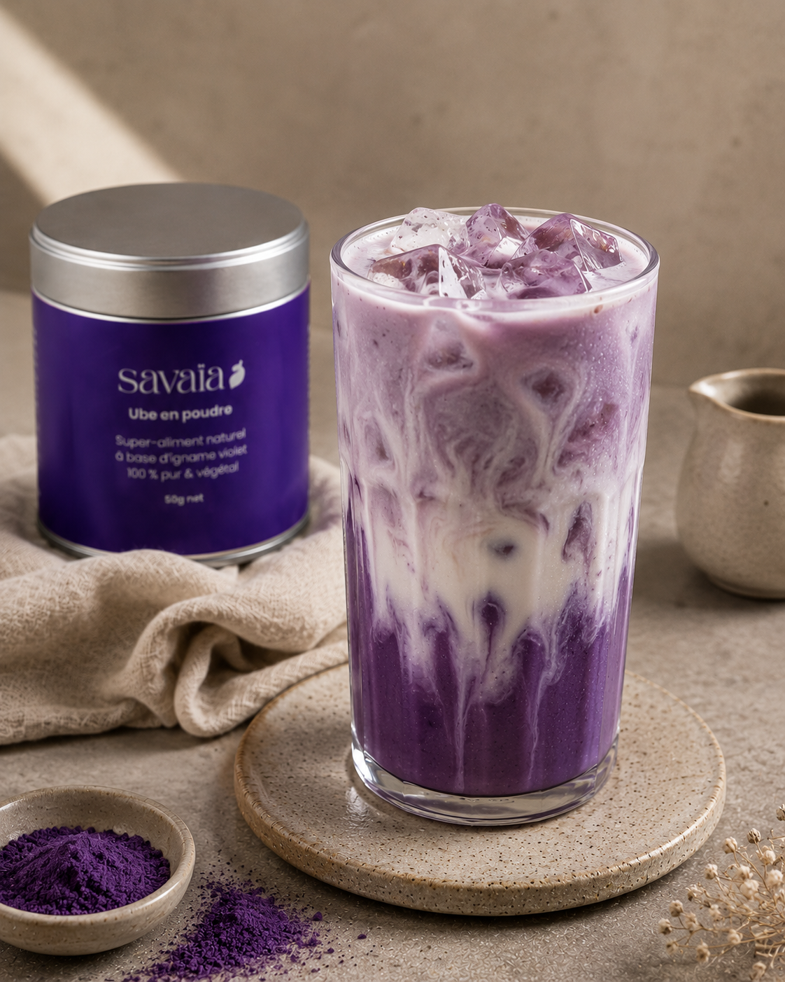 Ube latte glacé violet, boisson rafraîchissante Savaïa